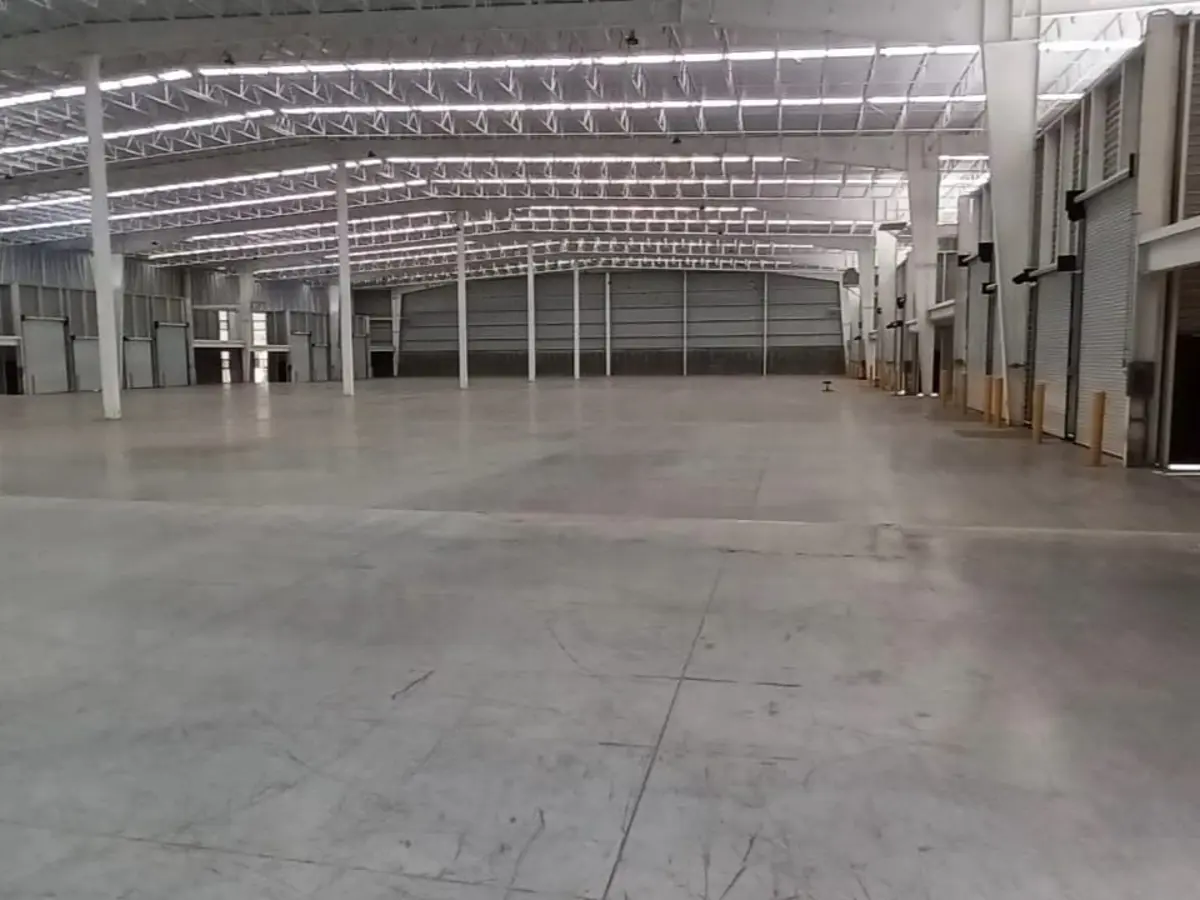Bodega en renta en Brisas Poniente, Saltillo — foto 1 de 16