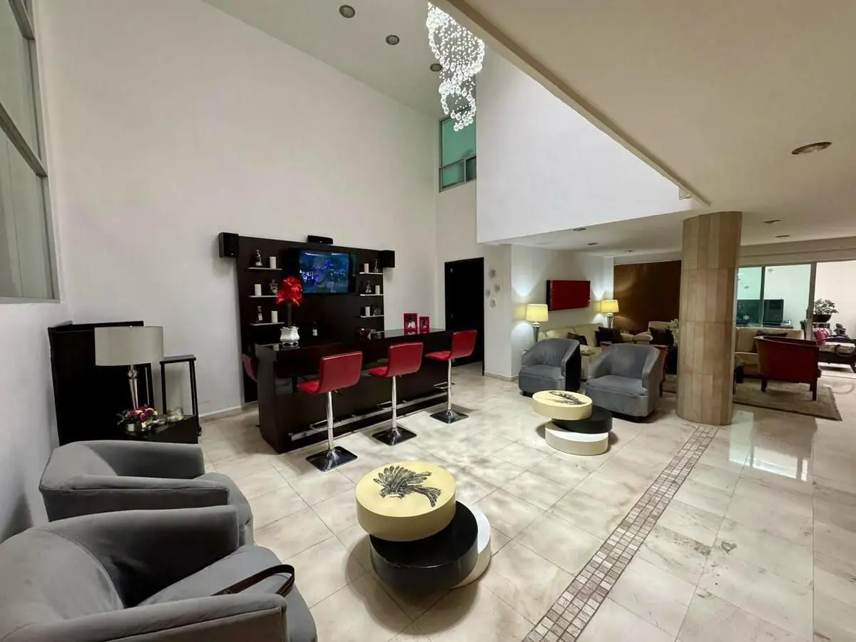 Casa en venta en La Isla Lomas de Angelópolis, San Andrés Cholula — foto 1 de 10