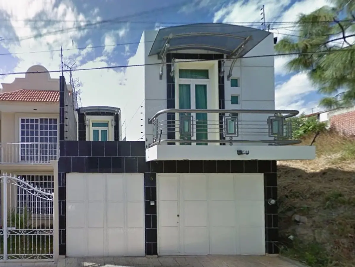 Casa en venta en San Juan Bautista, Uruapan — foto 1 de 11