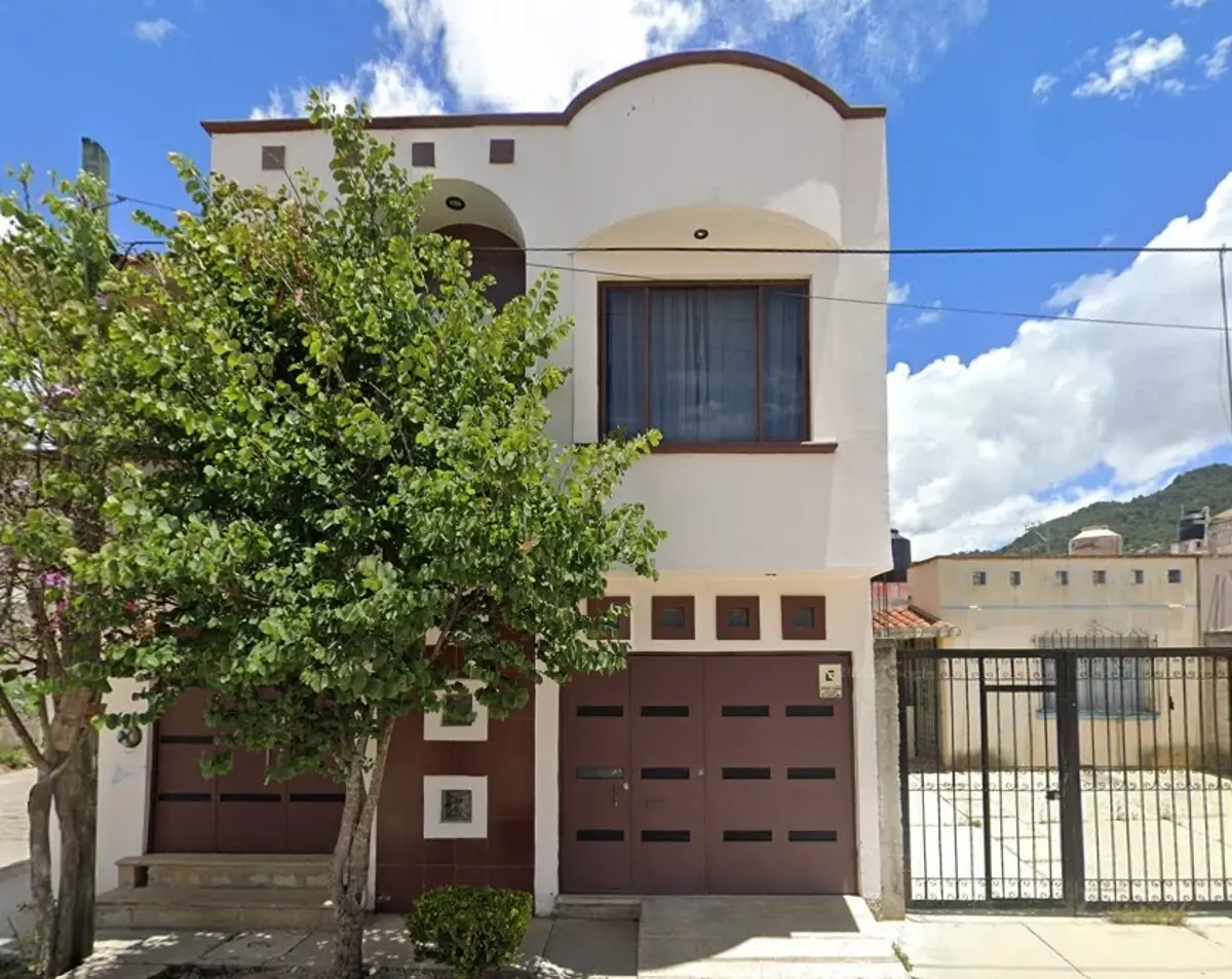 Casa en venta en Bosques del Pedregal, San Cristóbal de las Casas — foto 1 de 13