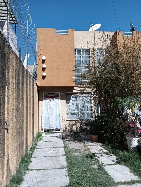 Casa en venta en Los Héroes Ozumbilla, Tecámac, México