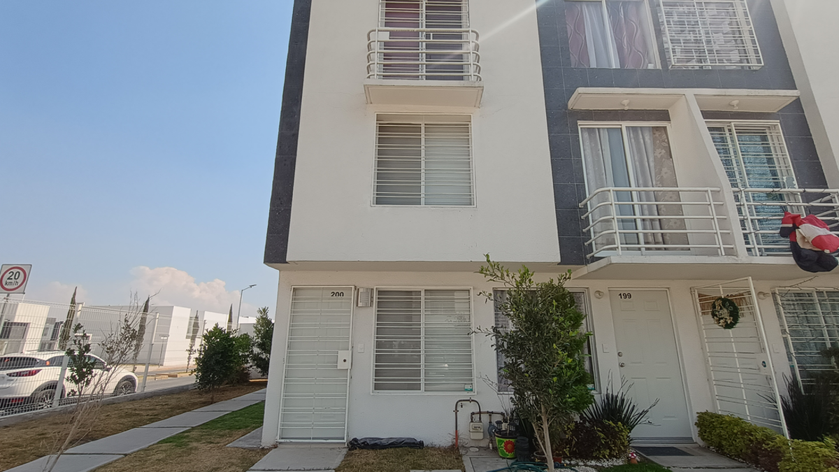 Casa en venta en Paseos del Bosque, Tecámac — foto 1 de 21