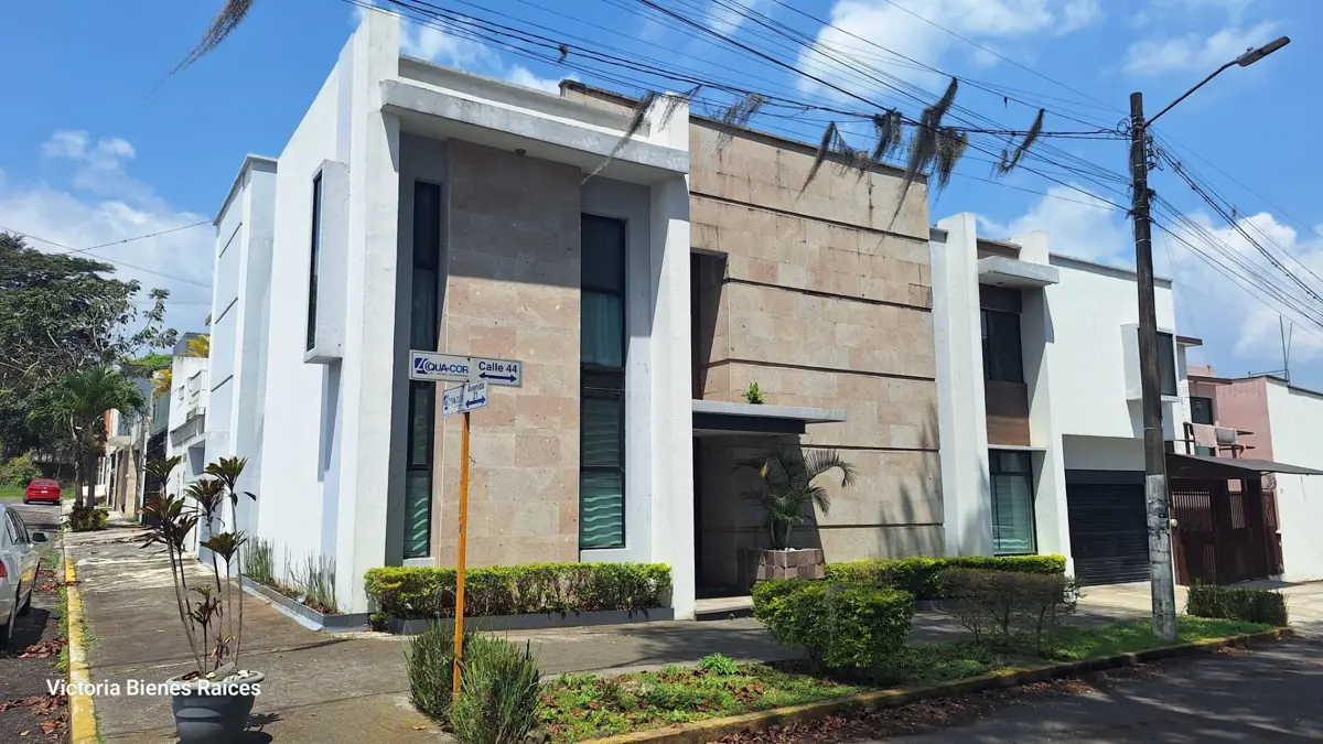 Casa en venta en Nuevo Elizabeth, Córdoba — foto 1 de 30