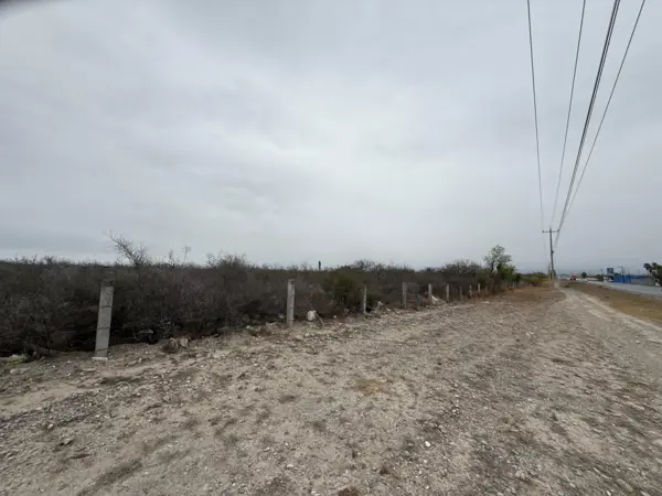 Terreno en venta en Privada Santa Lucía, Ciénega de Flores — foto 2 de 11