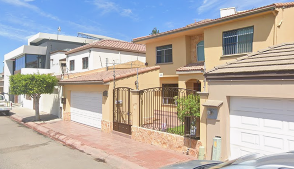 Casa en venta en Jardines de Chapultepec, Tijuana — foto 2 de 9