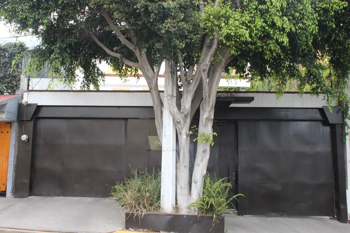 Casa en venta en Tlalpan Centro, Tlalpan — foto 1 de 28