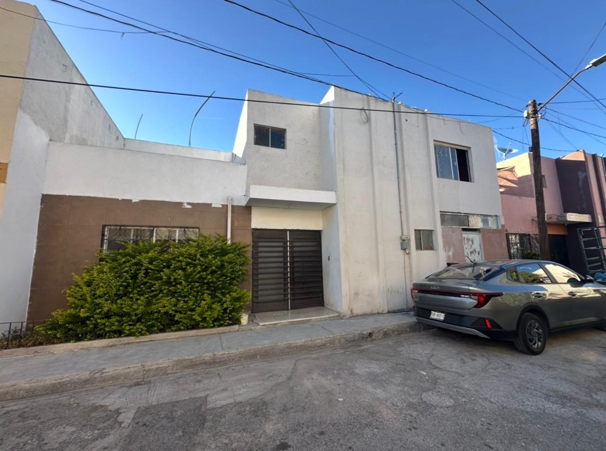 Casa en renta en Saltillo Centro, Saltillo — foto 1 de 16