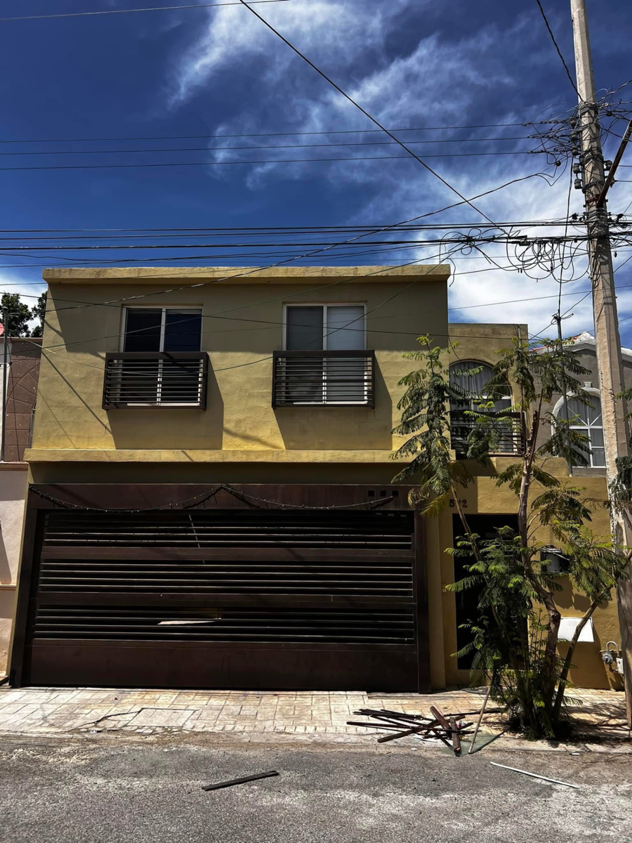 Casa en venta en El Baluarte, Saltillo — foto 1 de 10