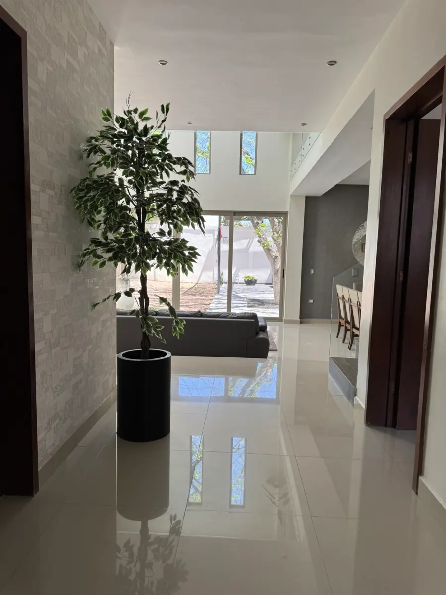 Vista 4 de Residencia en Venta con Amenidades en Las Trojes, Torreón