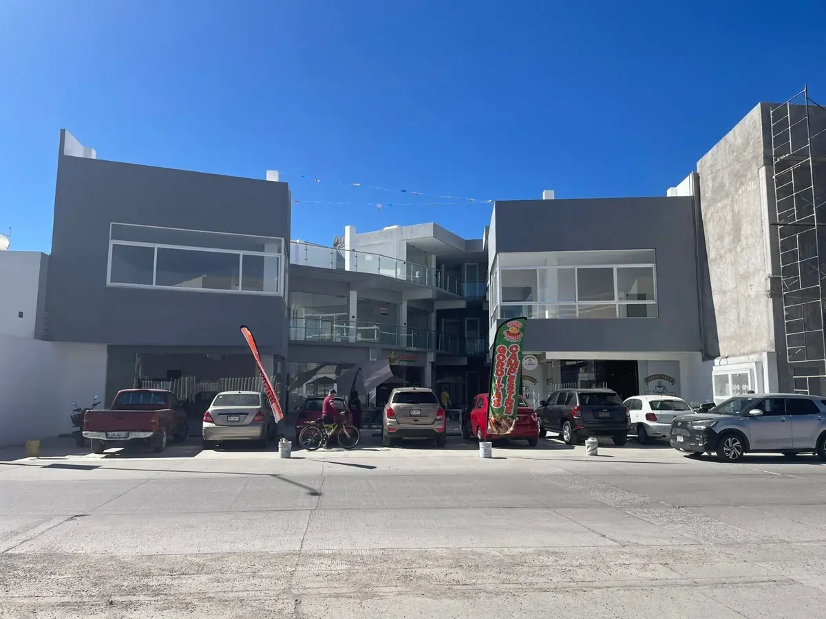 Local en renta en Residencial Marcellana, Jesús María — foto 1 de 10