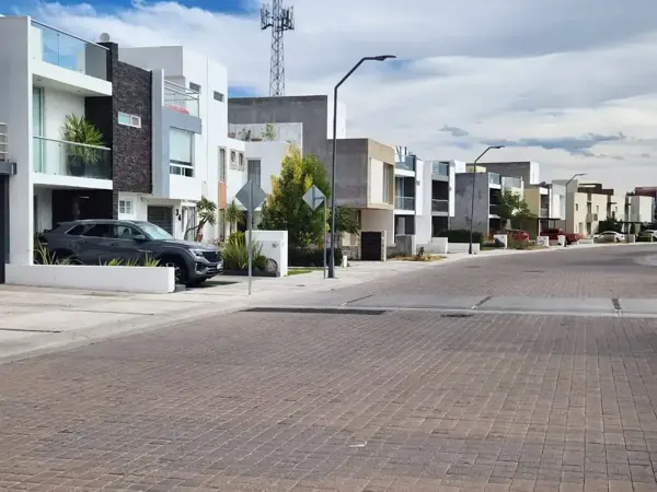 Casa residencial en venta en Cañadas del Arroyo, Corregidora - Oportunidad imperdible Casa residencial en venta en Cañadas del Arroyo, Corregidora - Oportunidad imperdible