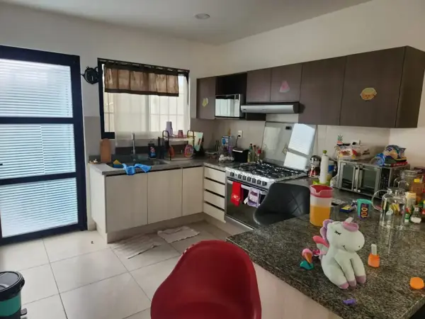 Casa en venta en Cañadas del Arroyo, Corregidora — foto 2 de 17