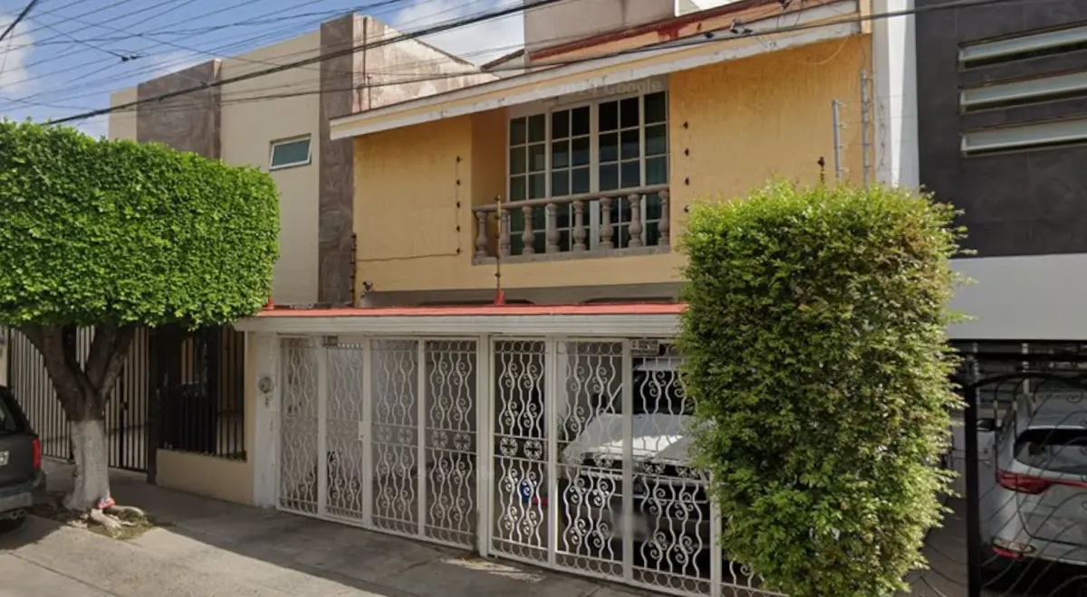 Casa en venta en Jardines de San Jose, Guadalajara — foto 1 de 9