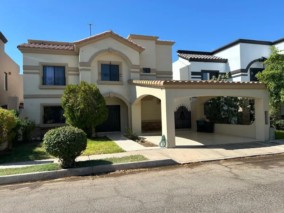 Casa en renta en Residencial Puerta de Alcalá, Mexicali — foto 1 de 24