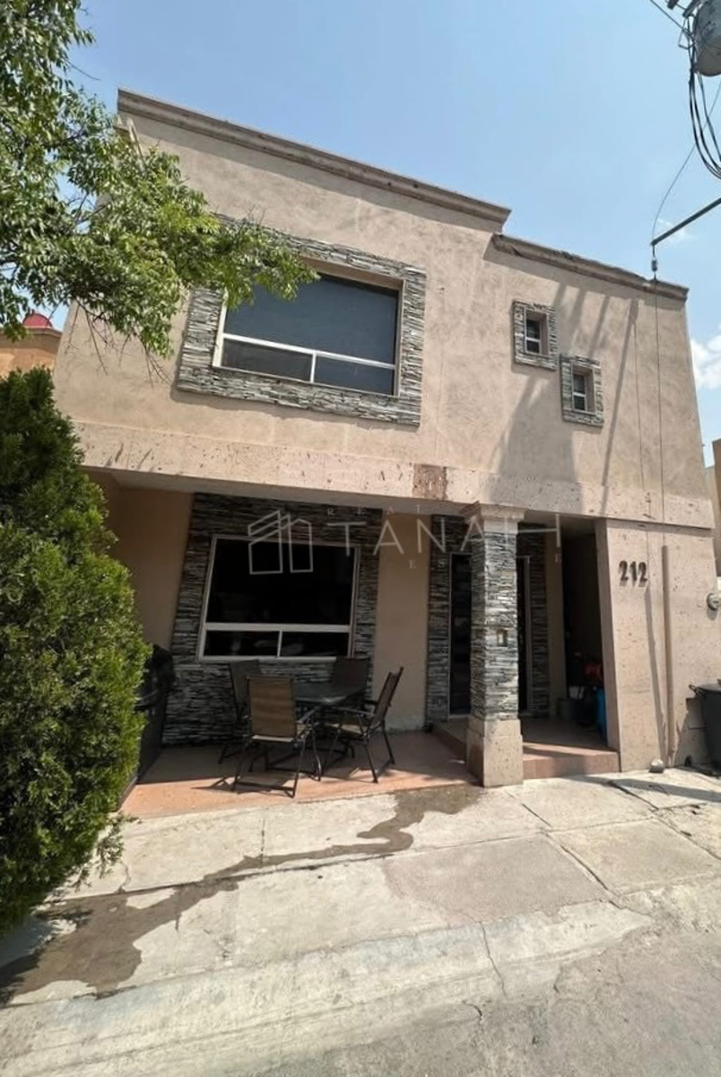 Casa en venta en Portal del Pedregal, Saltillo — foto 1 de 10