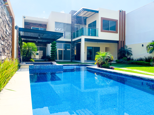Casa en venta en Lomas de Vista Hermosa, Cuernavaca — foto 2 de 82