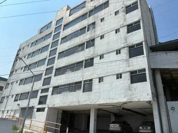 Edificio en venta en Vista Hermosa, Monterrey — foto 2 de 31