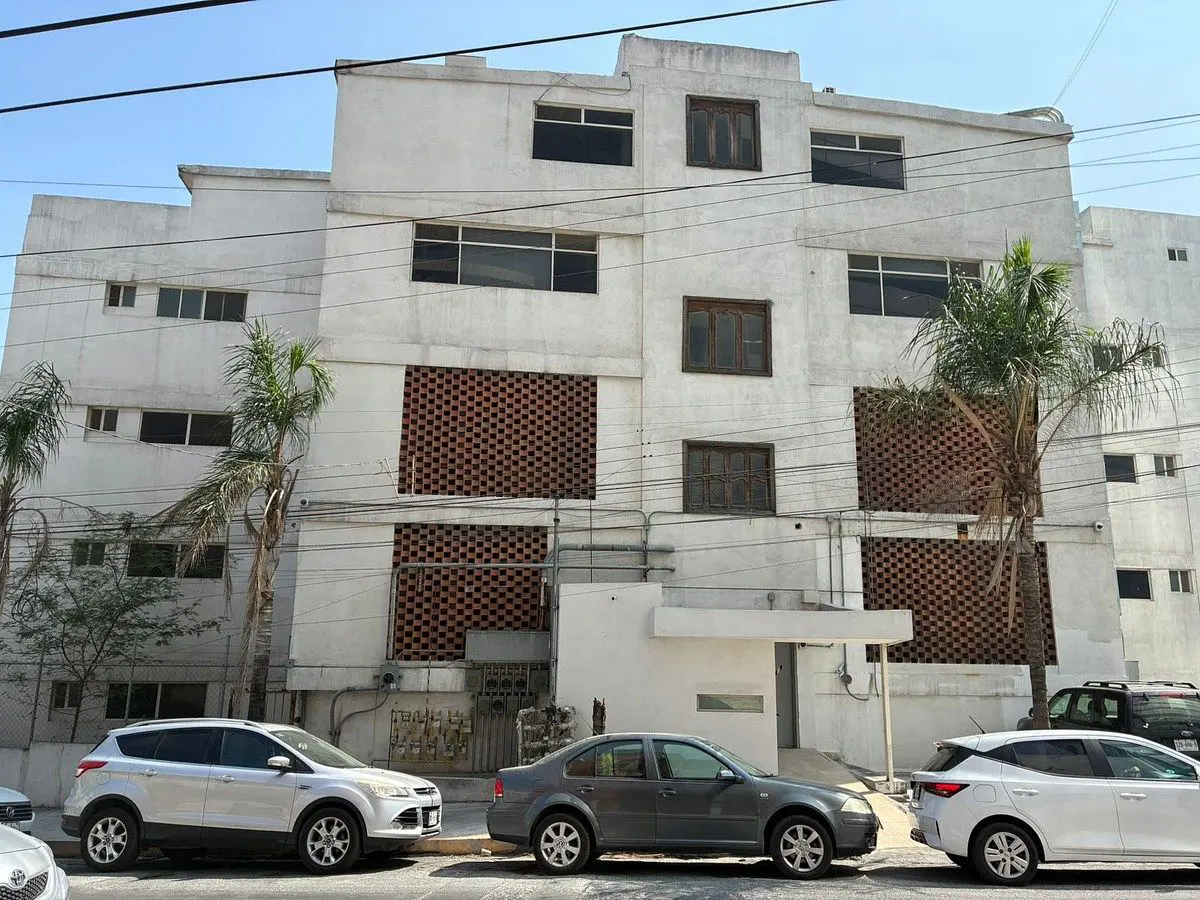 Edificio en venta en Vista Hermosa, Monterrey — foto 1 de 31