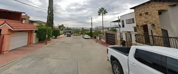 Casa en venta en El Refugio, Tecate — foto 3 de 9