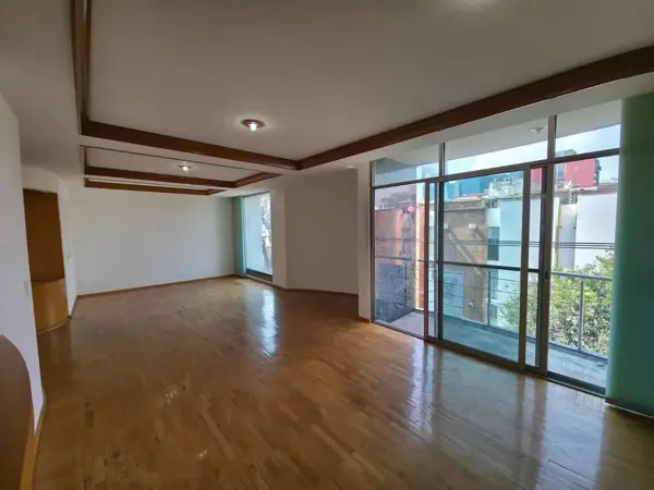 Venta Departamento del Valle Sur, Benito Juárez con Balcón