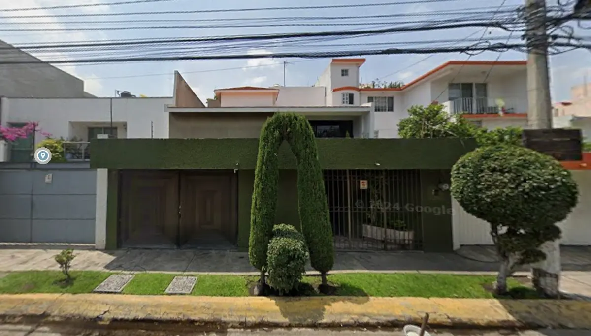Casa en venta en Bosques de Aragon, Nezahualcóyotl — foto 1 de 9