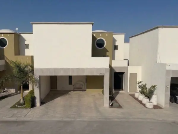 Casa en Venta en Circuito Ciervo, Sector Viñedos | 3 Recámaras y Equipamiento Completo Casa en Venta en Circuito Ciervo, Sector Viñedos | 3 Recámaras y Equipamiento Completo