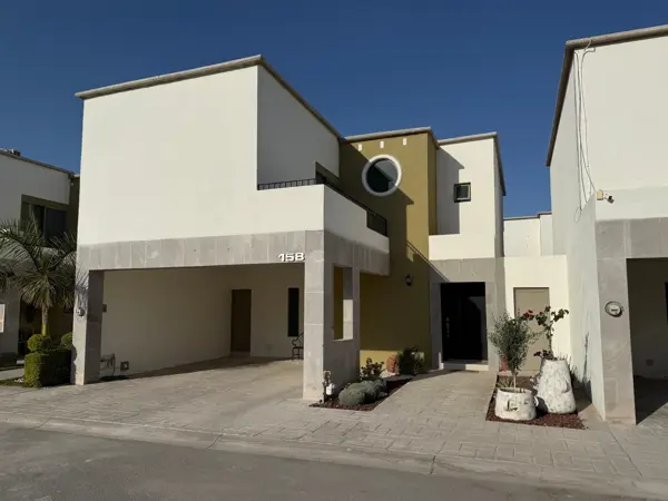 Casa en venta en Los Viñedos, Torreón — foto 2 de 23