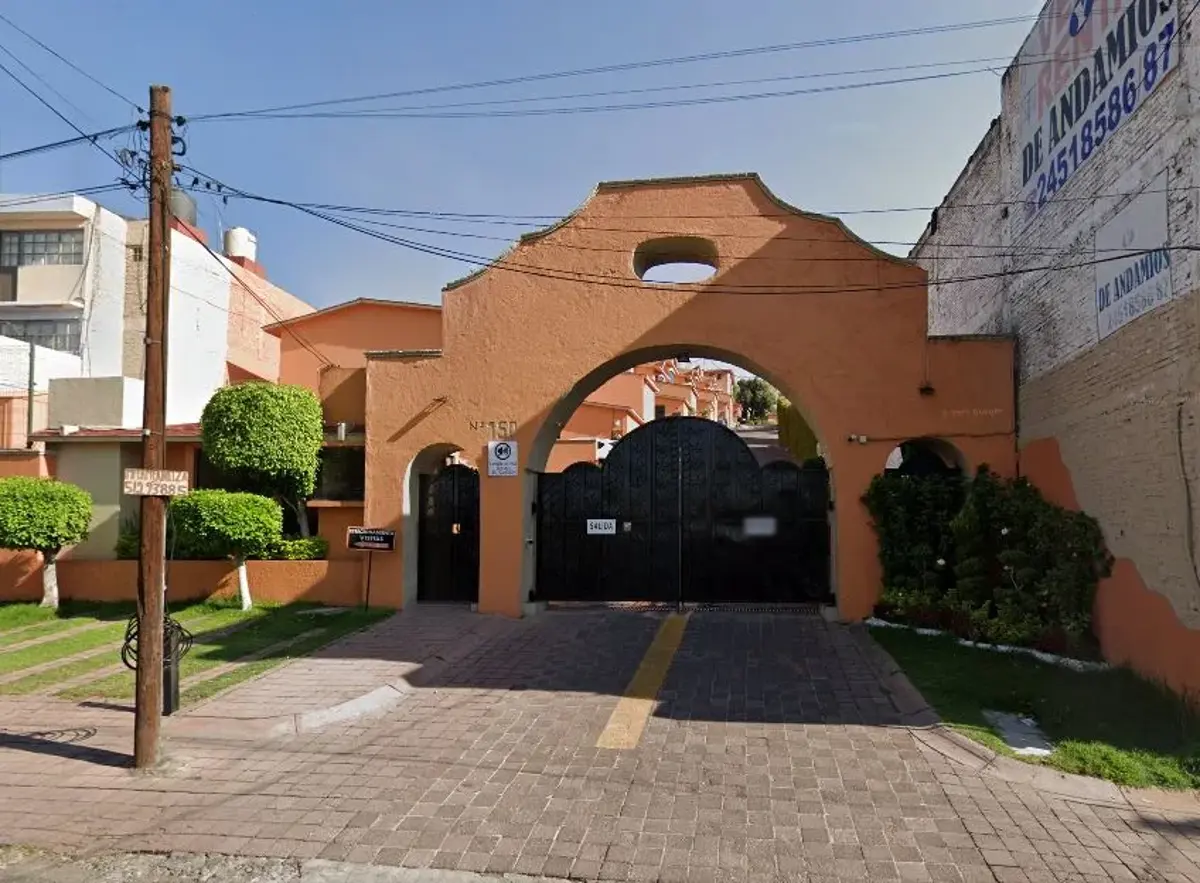 Casa en venta en Santa Cruz Atizapan, Atizapán — foto 1 de 14