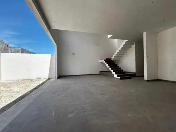 Casa en venta en Residencial los Reales, Saltillo — foto 3 de 19