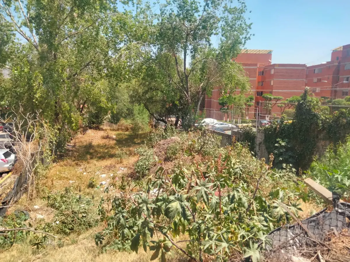 Terreno en venta en Lomas de Atizapan, Atizapán de Zaragoza — foto 1 de 2