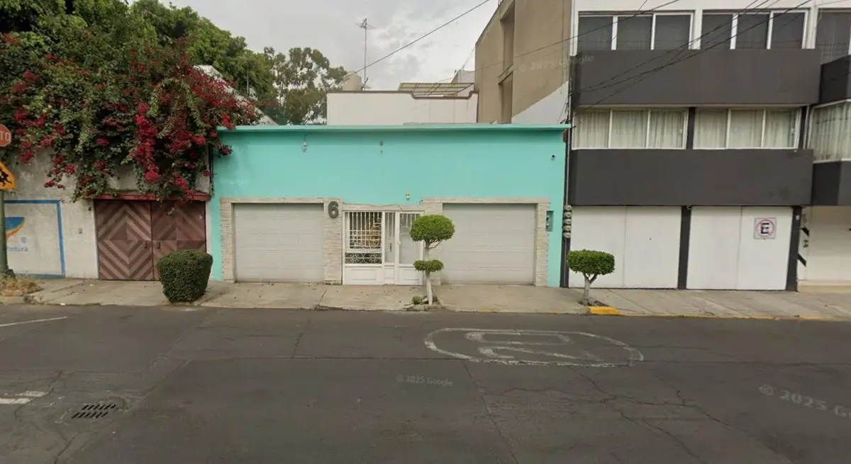 Casa en venta en Paseos de Churubusco, Iztapalapa — foto 1 de 9