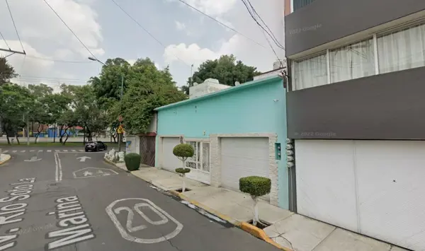 Casa en venta en Paseos de Churubusco, Iztapalapa — foto 2 de 9