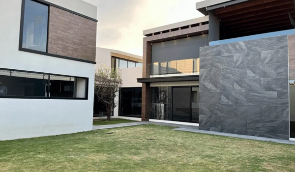 Casa en venta en Lomas de Angelópolis, San Andrés Cholula — foto 3 de 20