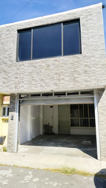 Vendo Casa 3 recámaras una en Planta Baja Real Campestre en Bosques de San Sebastián En Puebla, Pue.