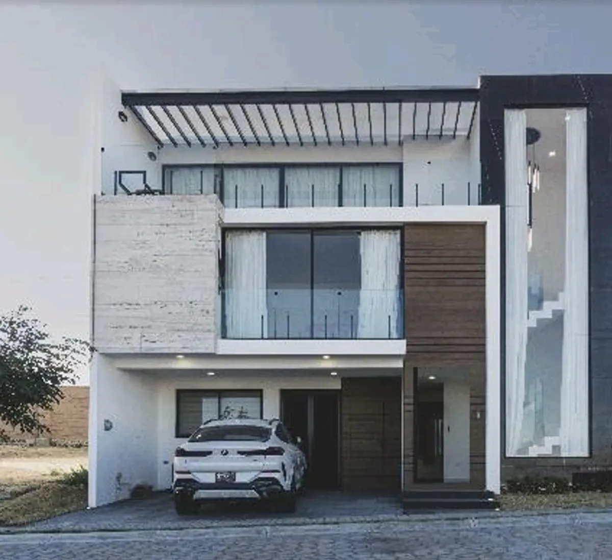 Casa en venta en Lomas de Angelópolis, San Andrés Cholula — foto 1 de 13
