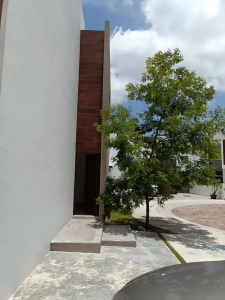 Casa en venta en Cañadas del Lago, Corregidora — foto 2 de 18