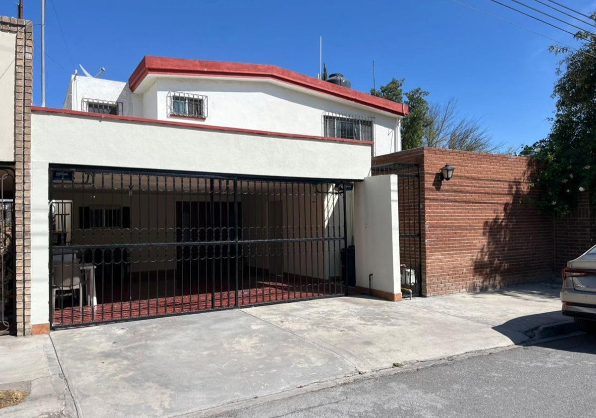 Casa en venta en Cumbres, Saltillo — foto 1 de 11