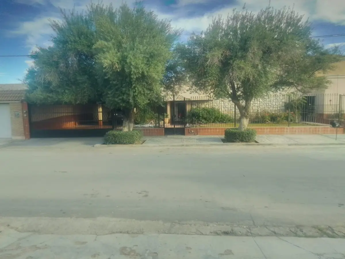 Amplia Casa en Venta en Torreón Jardín, Coahuila Amplia Casa en Venta en Torreón Jardín, Coahuila