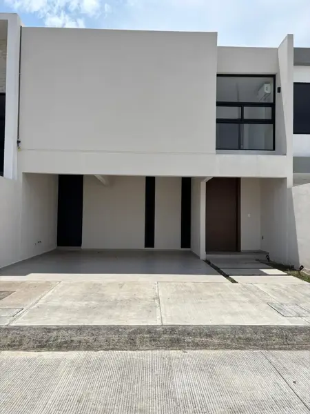 Casa Nueva en Venta Lomas del Dorado