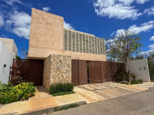 Casa en venta en Temozon Norte, Mérida — foto 2 de 14