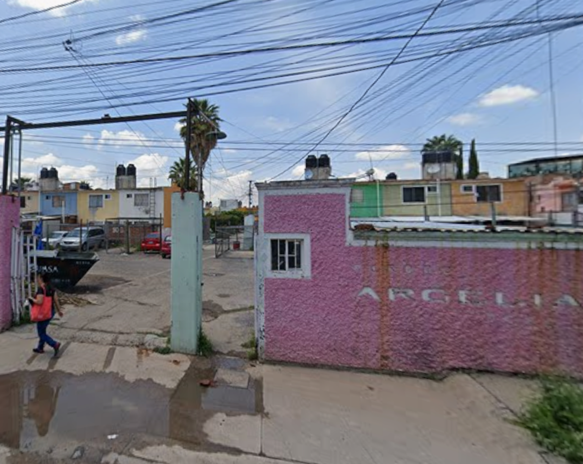Casa en venta en Parque la Noria, León — foto 1 de 3