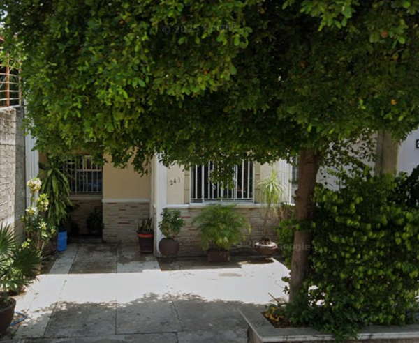 Casa en venta en Leonardo Rodriguez Alcaine, Lázaro Cárdenas — foto 3 de 3