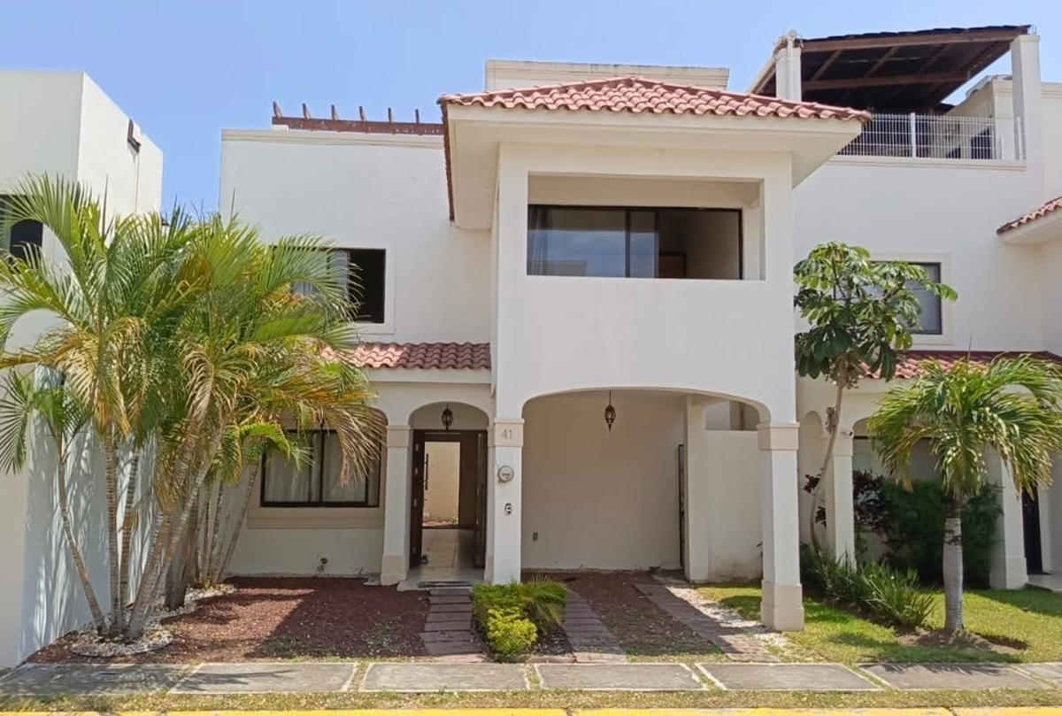 Casa en venta en San José Novillero, Boca del Río — foto 1 de 21