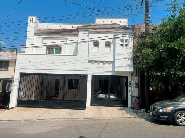 Casa en venta en Bosques de la Pastora, Guadalupe — foto 2 de 11