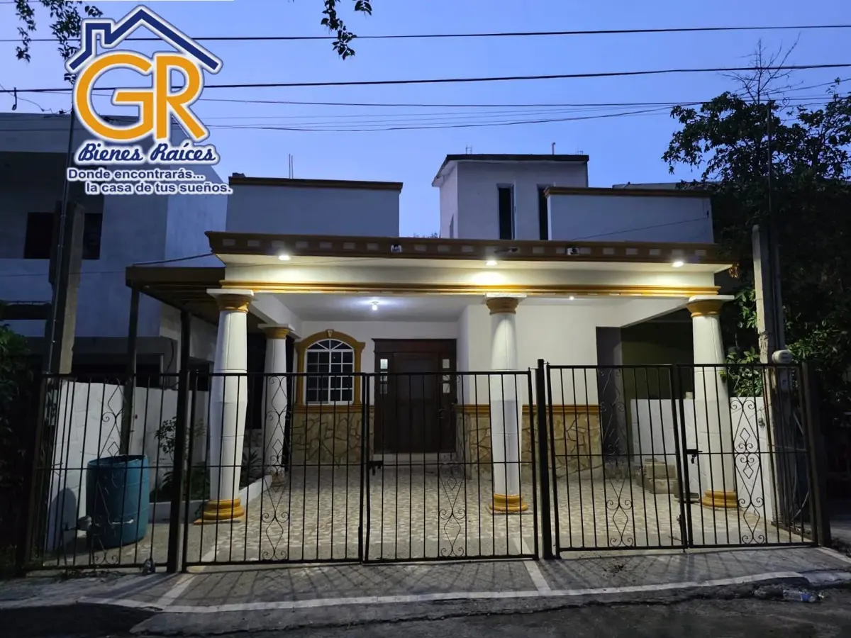 Casa en venta en Jardines de Champayán 1, Tampico — foto 1 de 9