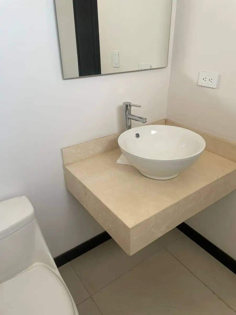 Vista 4 de Casa en Venta en Nogalera Residencial, Gómez Palacio