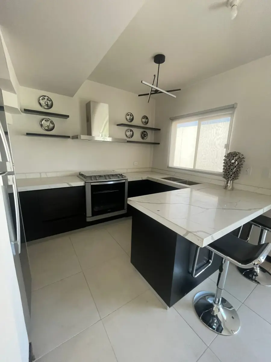 Vista 3 de Casa en Venta en Nogalera Residencial, Gómez Palacio