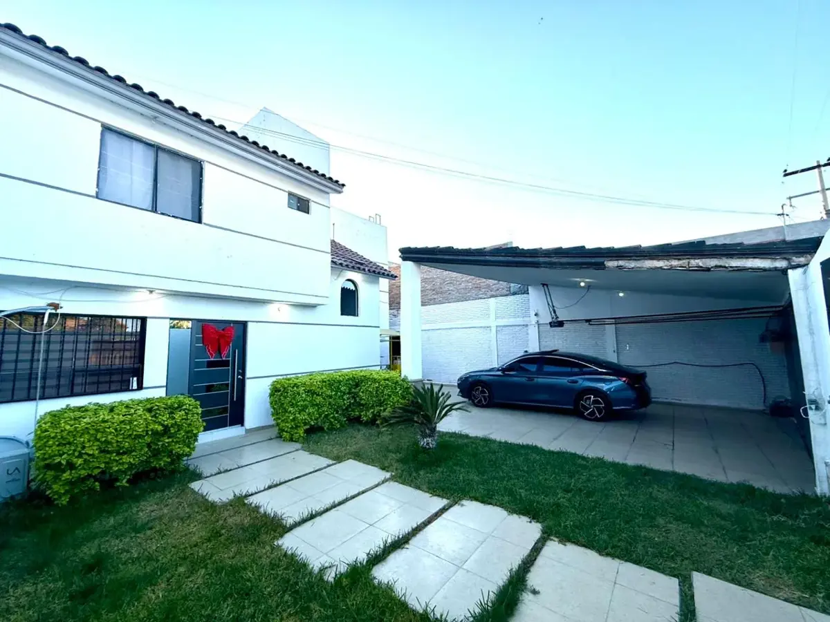 Casa en venta en Ampliación la Rosita, Torreón — foto 1 de 12