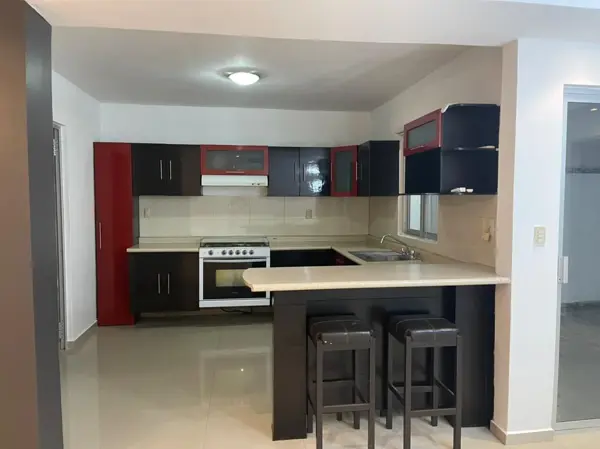 Casa en venta en Lomas de la Rioja, Alvarado — foto 2 de 14
