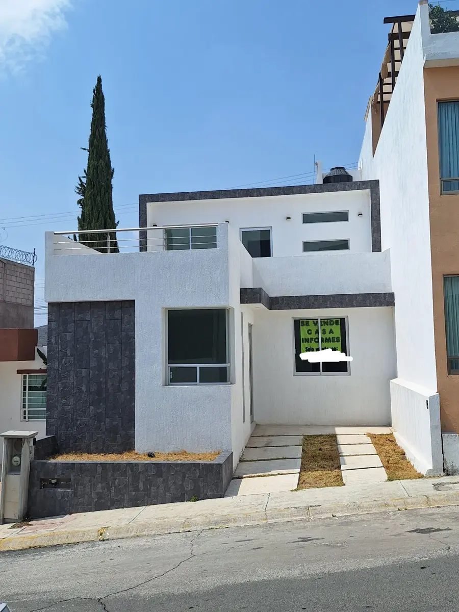 Casa en venta en Pachuquilla, Mineral de la Reforma — foto 1 de 13